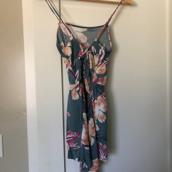 Roxy Blue-Green Tropical Romper with Pockets and tie back - Picture 2 of 6